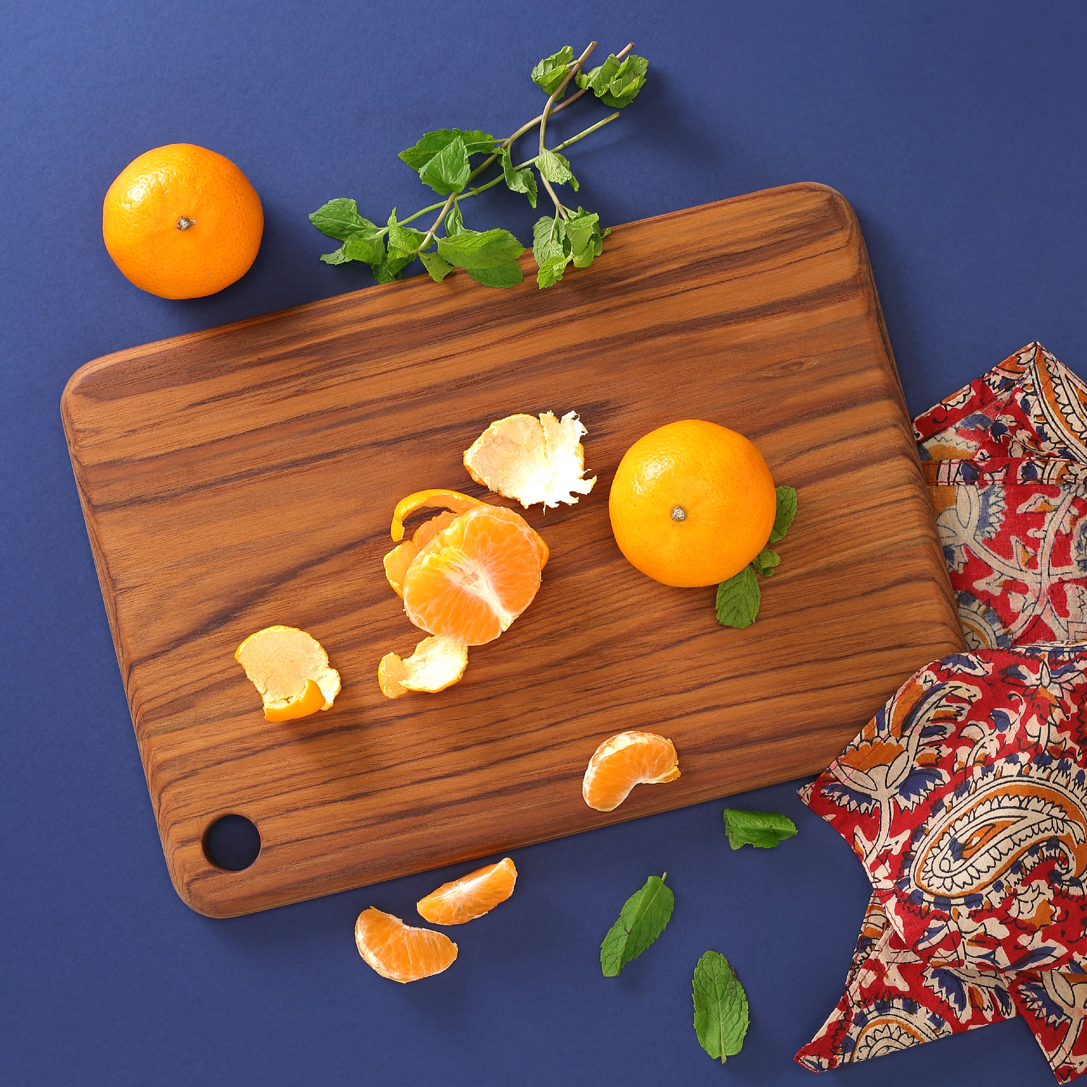 Ronde Collection Cutting Board Large