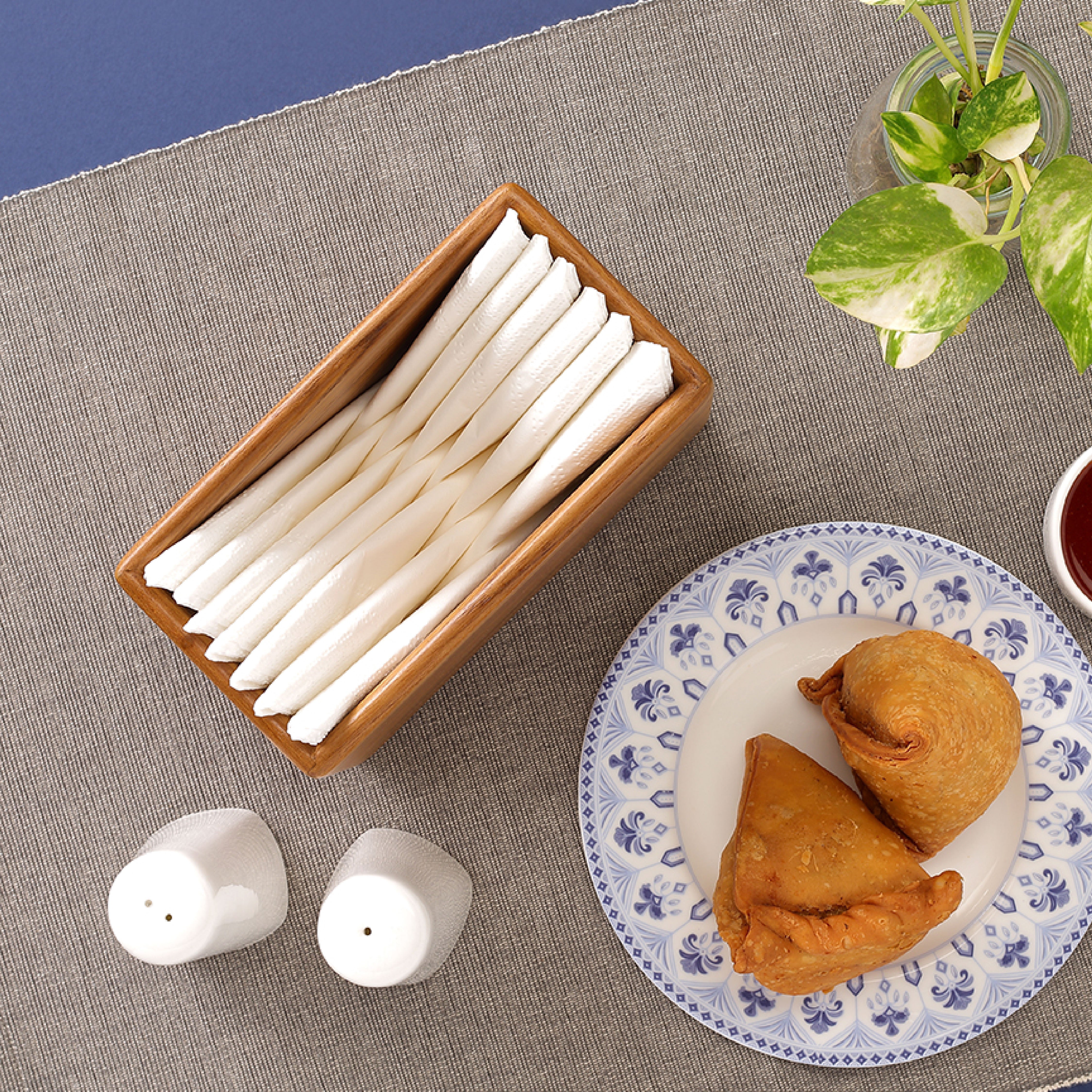 Ronde Collection Tissue Caddy